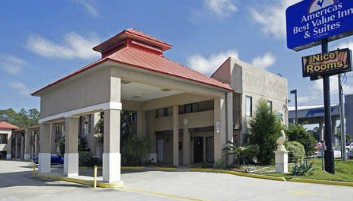 What are the most pet-friendly hotels in the area