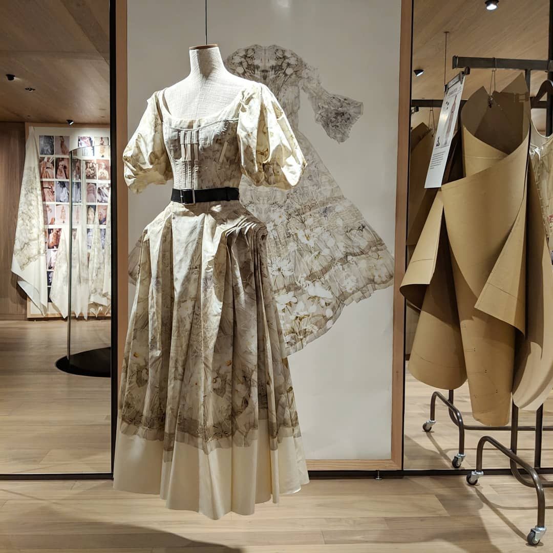 Find Out About: Standing Up to Racism - A lift-the-flap board book ...